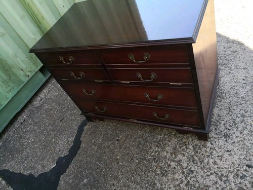 Regency style vinyl - regency,