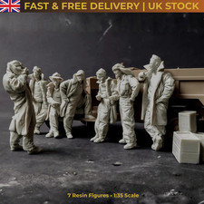 1:35 Resin Military Soldier