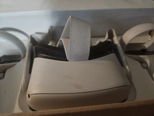 Occulus Meta Quest 2 128GB All-in-One VR Gaming System