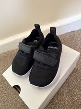 Clarks, Navy and White, 4.5g