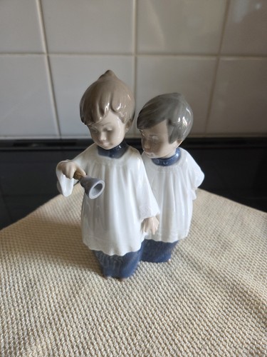 Lladro nao porcelian choir - lladro,