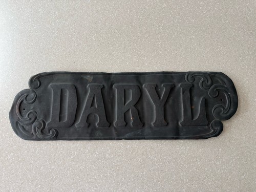 Daryl name sign vintage - name, art