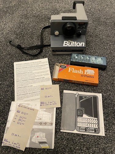 Vintage polaroid the button - the,