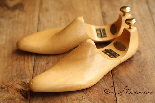 Edward green wooden shoe trees - wooden,