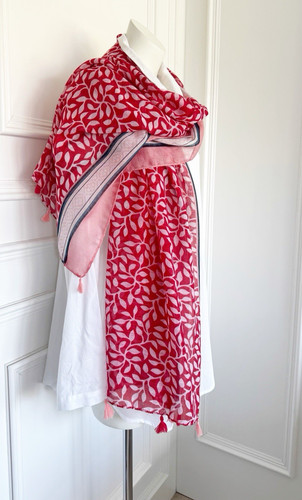 Ladies red pink scarf - , ditsy