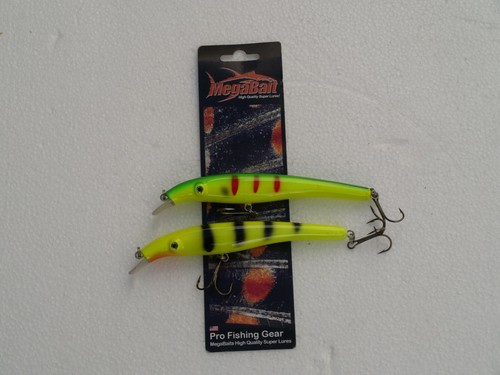 Megabait banana fish crank - banana,