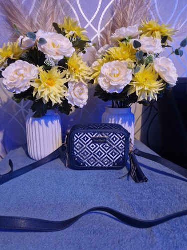 River island small blue - island,