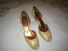 Ladies shoes ‘ MARY G ‘