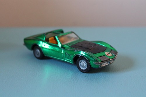 Corgi toys corvette - corgi,