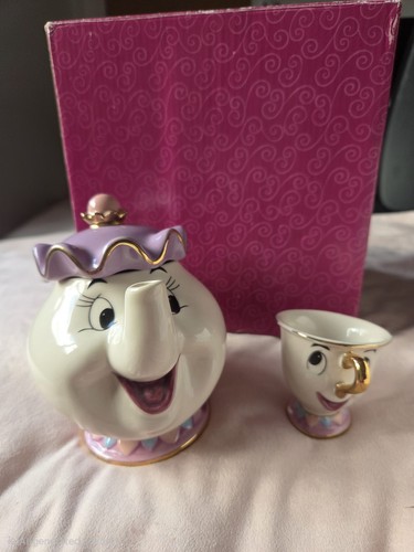 Disney beauty and the beast - beauty,