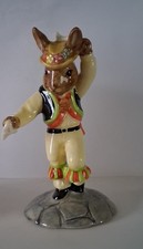 ROYAL DOULTON - MORRIS DANCER