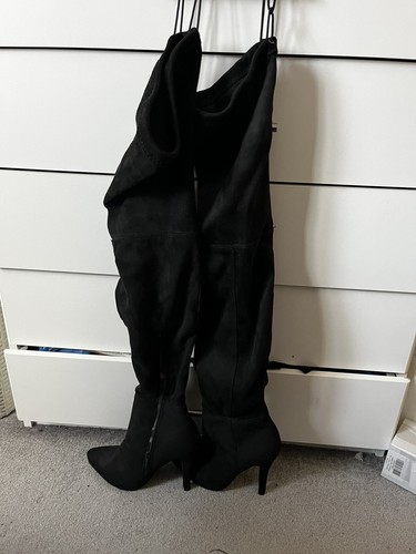 Thigh length black - length, boots