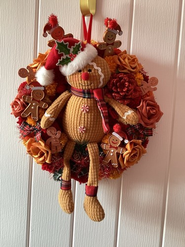 Xmas gingerbread man wreath - gingerbread,