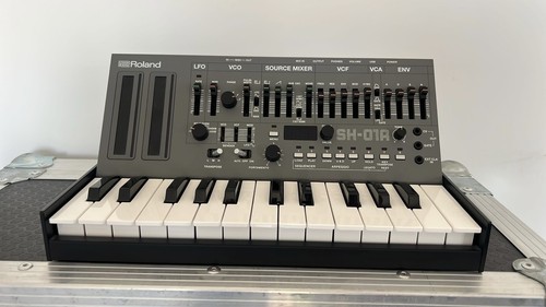 Roland 01a boutique - roland,