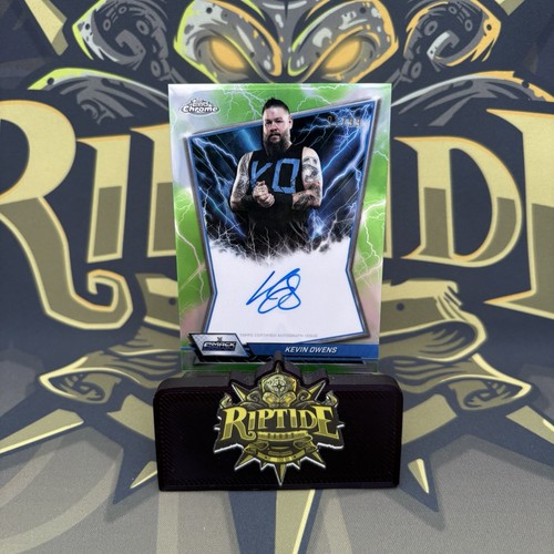 Kevin owens wwe topps chrome - owens,