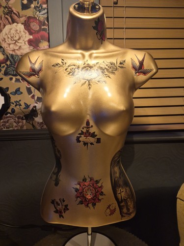 Gold female mannequin table - gold, table/