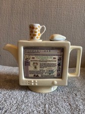 NOVELTY SWINESIDE 'TEAPOTTERY' COLLECTABLE VINTAGE COMPUTER MONITOR TEA POT 