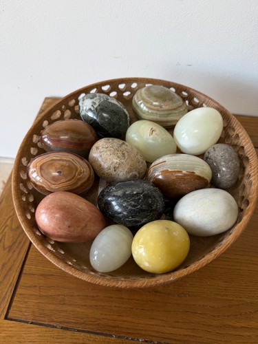 Multicoloured polished marble - multicoloured,