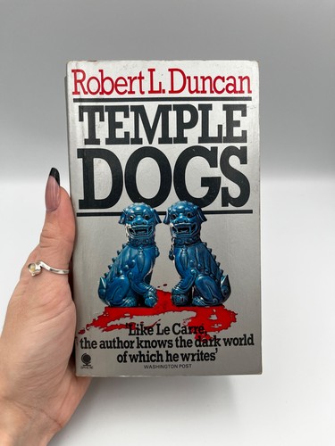 Temple dogs robert l - by,