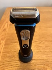 Braun Series 9 electric shaver in good condition with accessories