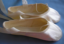 Ballet Shoes UK Size 1.5 Cream