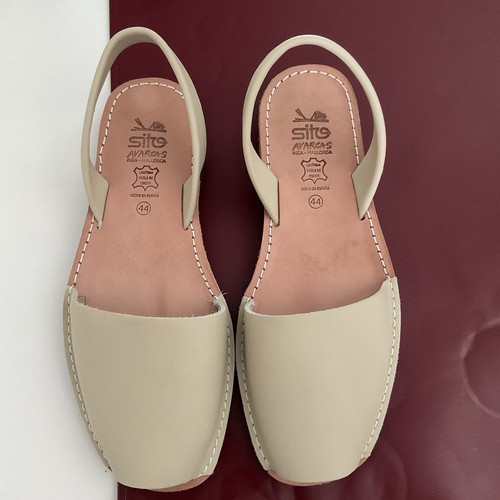 Sito avarcas menorquinas - avarcas, beige