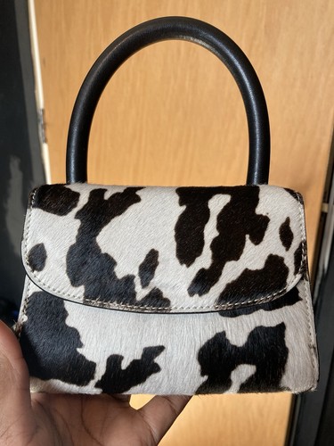 Cow print far - cow,