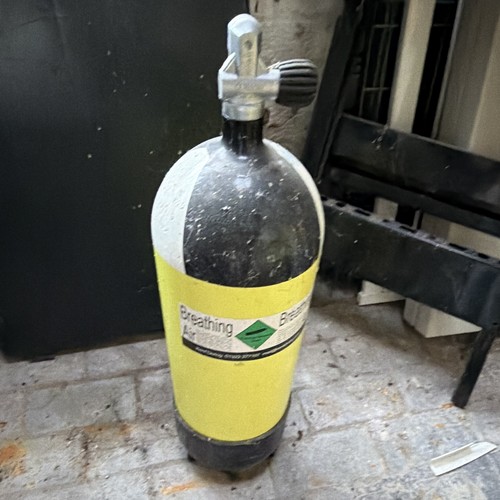Diving oxygen tanks scuba - diving,