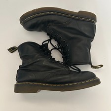 Dr Martens 1460 8-Eye Boots Black Size 9 Vintage Goth Lace Up Combat Docs