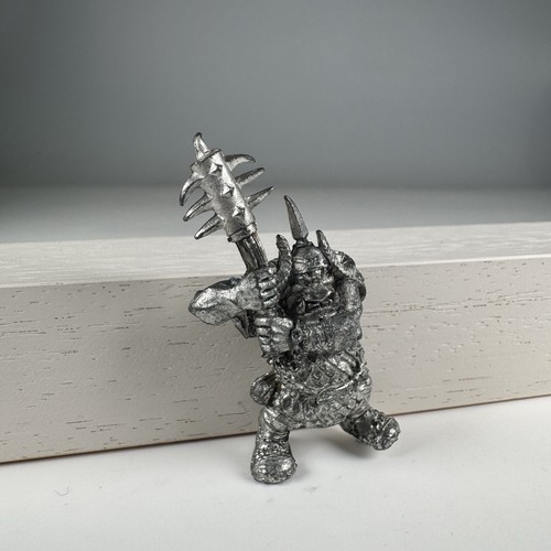 Giant ogre two handed - two-handed, mace