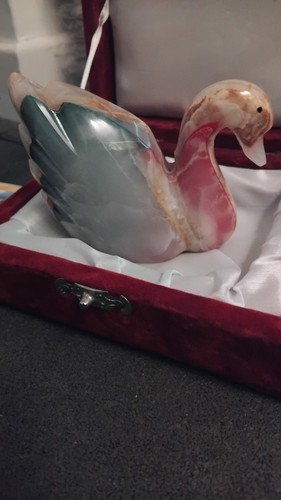 Quarts swan ornament - quarts,