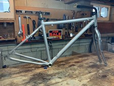 2011 Trek 7000 Hybrid | 20”