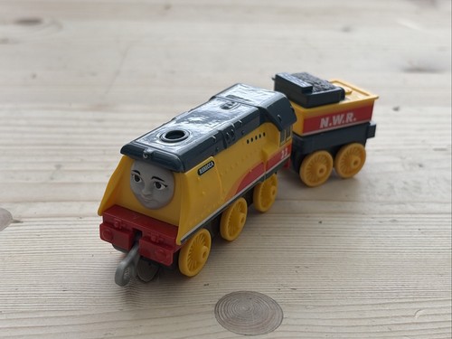 Thomas trackmaster metal push - thomas,