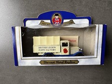 Oxford Die-cast Model Poppy