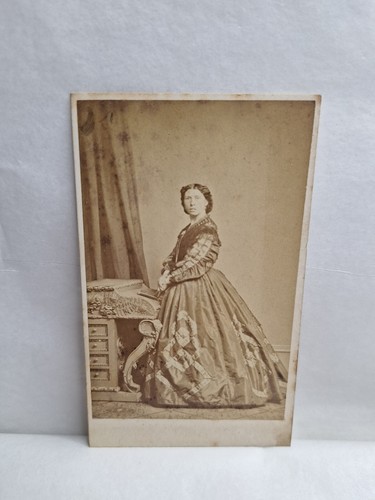 Victorian photo cdv elegant - victorian,