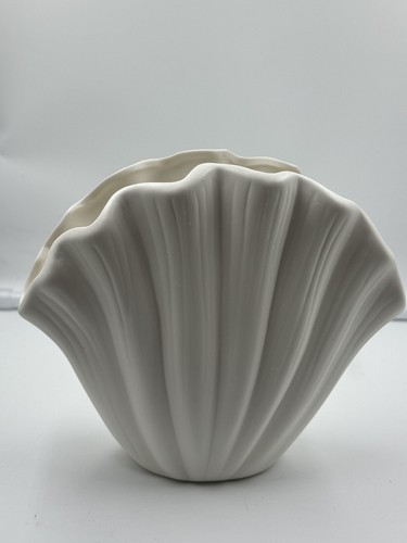 Ceramic shell vase - vase, |
