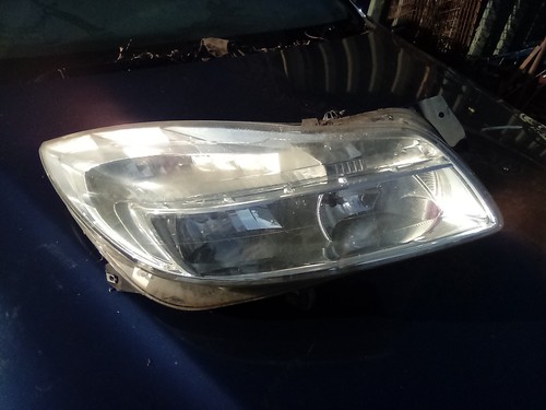 Vauxhall insignia 2012 - insignia, head