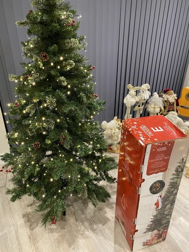 Display 6ft tall yukon - tall,