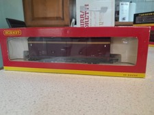 Hornby OO Gauge R6042A EWS 45ton VDA Wagon Closed Van 210238
