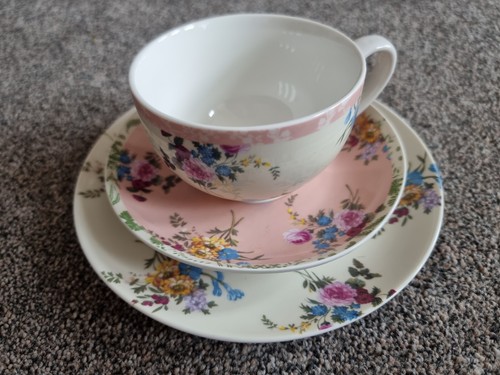 Fine china pieces tea - pieces,