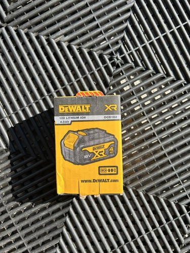 Dewalt 18v 0ah ion - dewalt, li-ion