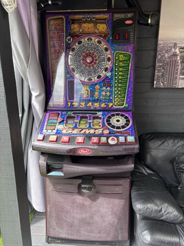 Fruit machine coin operated - coin-operated, in