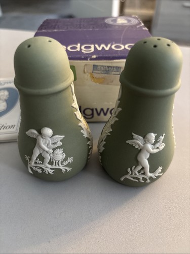 Vintage wedgewood sage green - wedgewood,