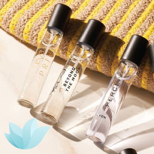 Avon perfume purse spray - purse,