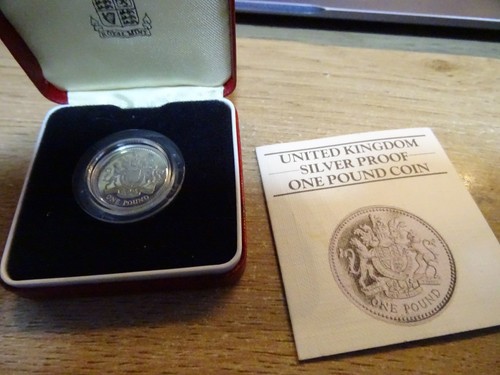 1983 royal mint silver - royal,