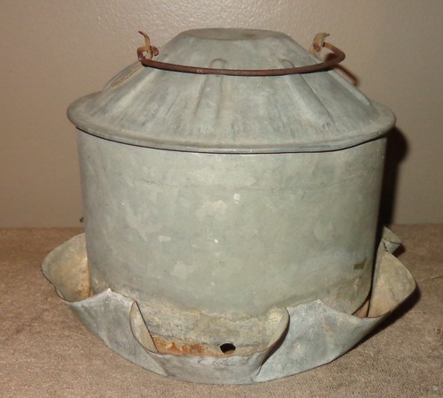 Primitive vintage fluted base - primitive,