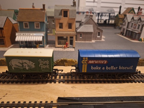 Hormby rolling stock vans oo - hormby,