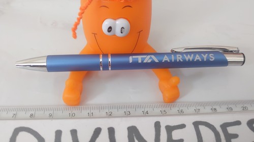 Ita airlines airways pen - ita,