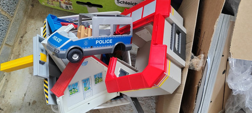 Playmobil police station - playmobil,