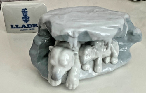 Lladro figurine model 8062 - figurine,,